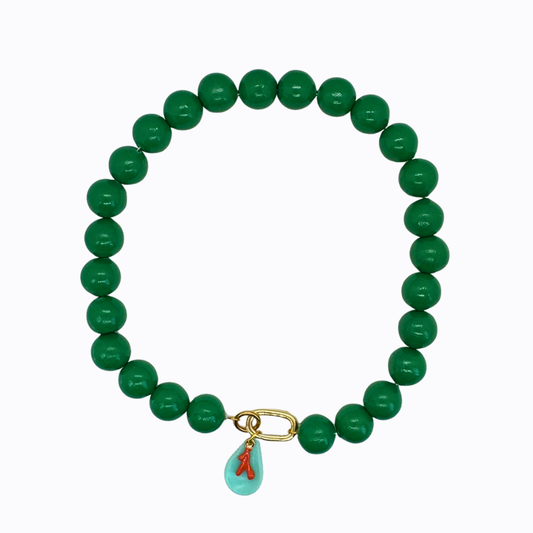 Collar Color Pop Verde con Colgante de Coral